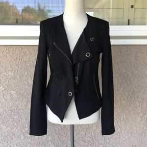 CAbi cute and comfortable black jacket
